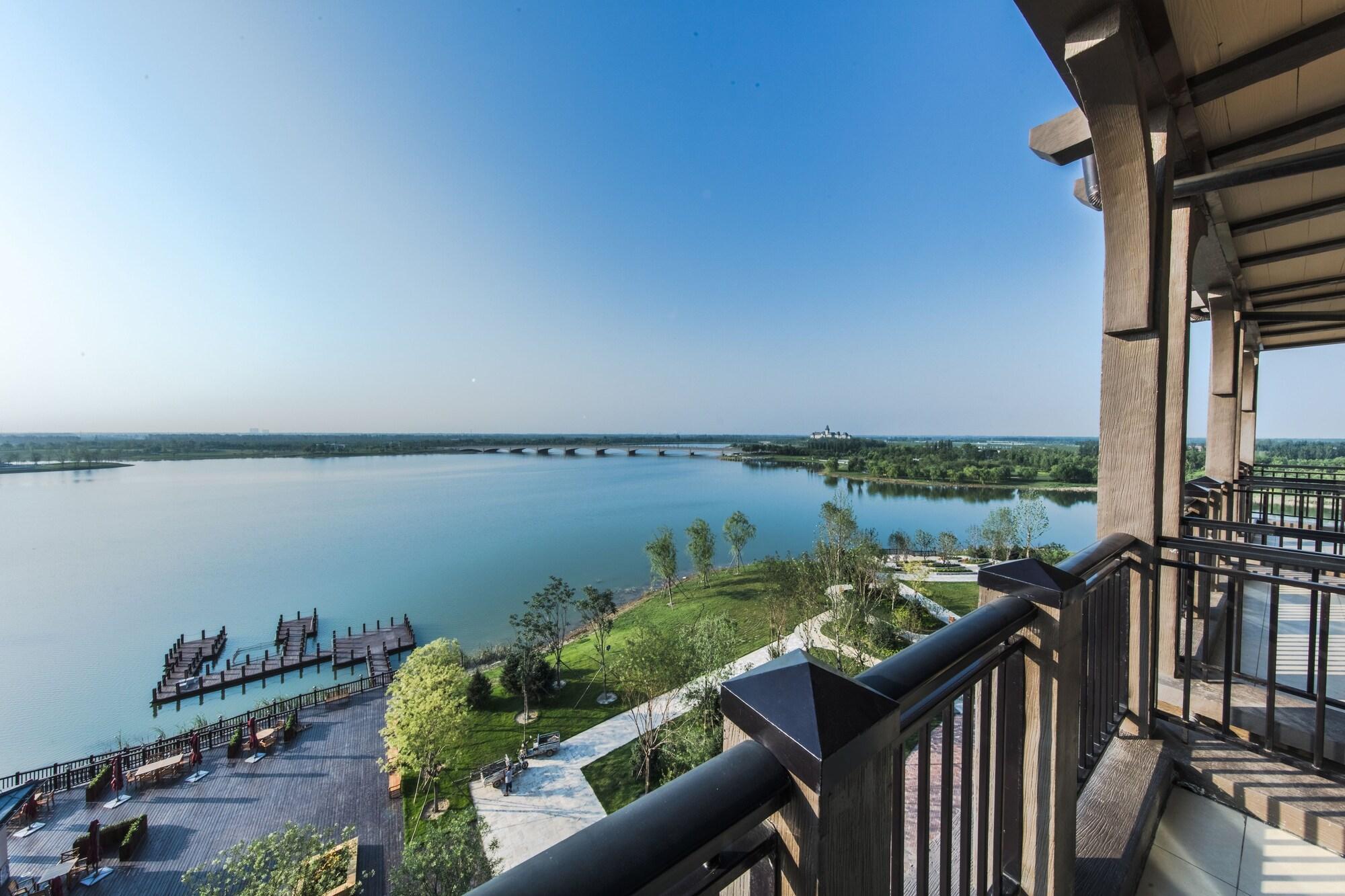 Hilton Wenan Hotel Langfang Exterior photo